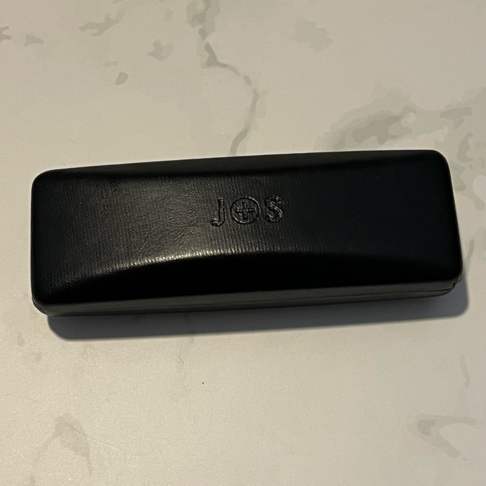 Black Eye Glasses Hard Shell Case